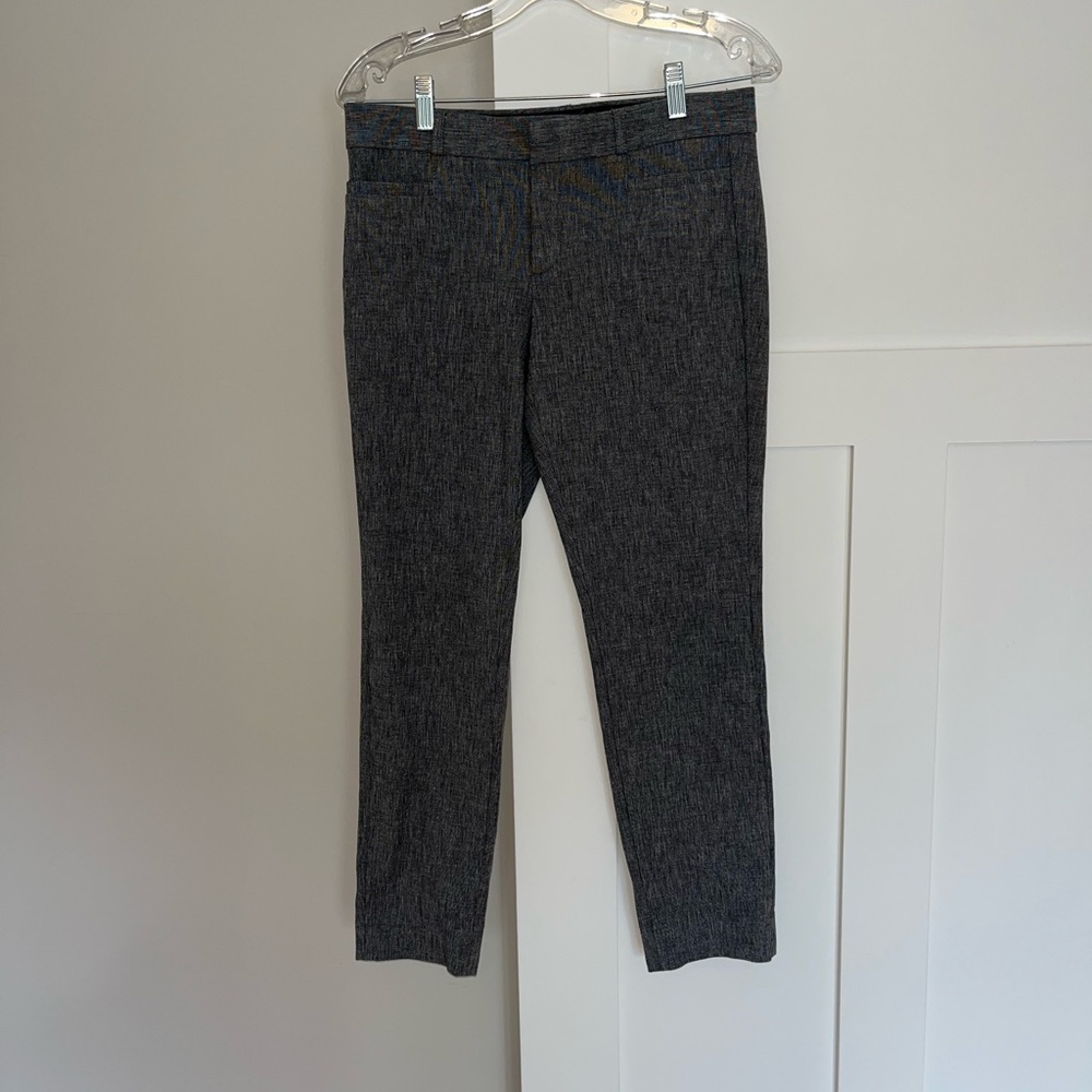 Banana Republic Sloan Fit Gray Slacks - Size 4 - Picture 4 of 5